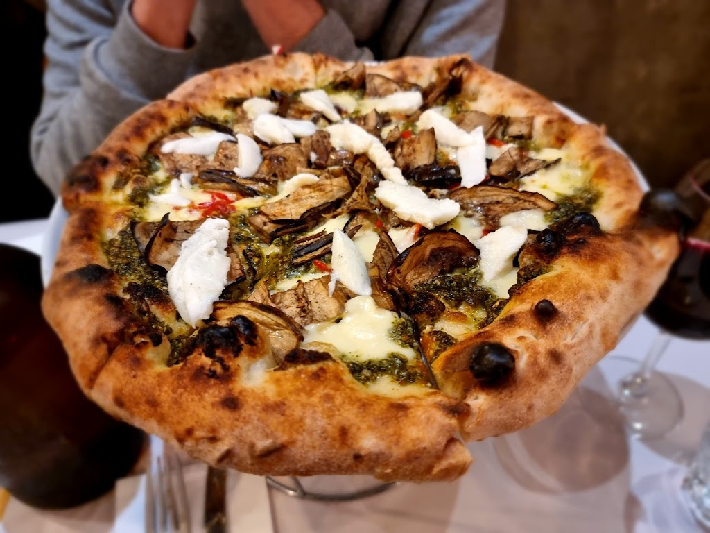 Woodfire Pizzeria & Cucina | 199 Upper Heidelberg Rd, Ivanhoe VIC 3079, Australia | Phone: (03) 9497 3255