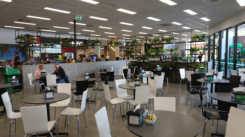 McDonald’s Nambucca Highway Service Centre | cafe | 5 Boggy Creek Rd, Valla NSW 2448, Australia | 0265689536 OR +61 2 6568 9536