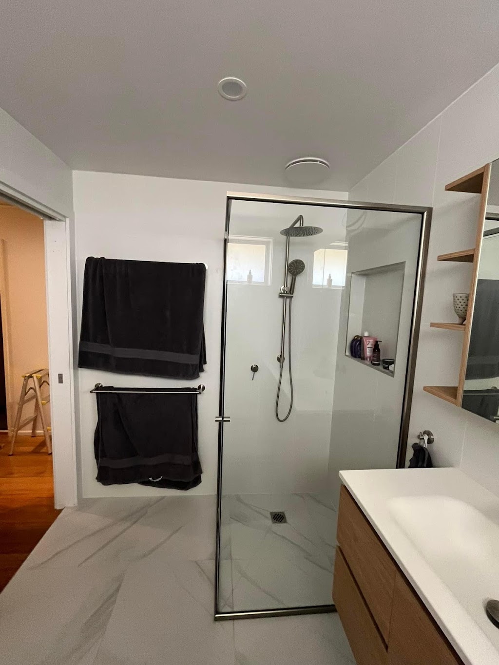 Build It Homes Pty.Ltd | Dianella Cres, Maudsland QLD 4210, Australia | Phone: 0430 008 523