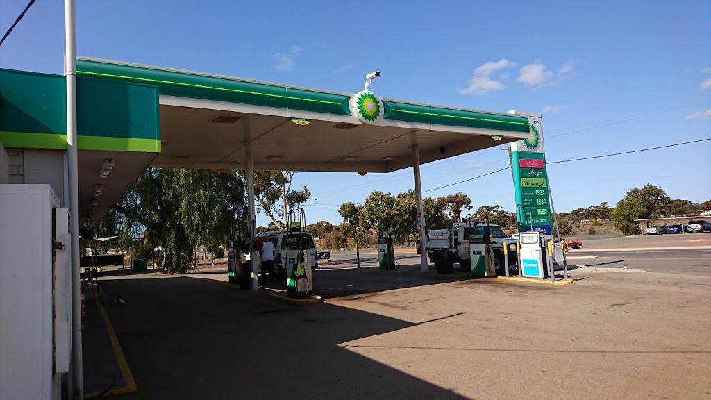 BP | gas station | Great Eastern Hwy &, Spica St, Southern Cross WA 6426, Australia | 0890491162 OR +61 8 9049 1162