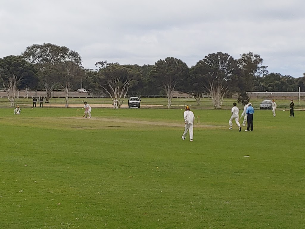 South Barwon Cricket Club | South Barwon Reserve, Barwon Heads Rd, Belmont VIC 3216, Australia | Phone: (03) 5244 1753