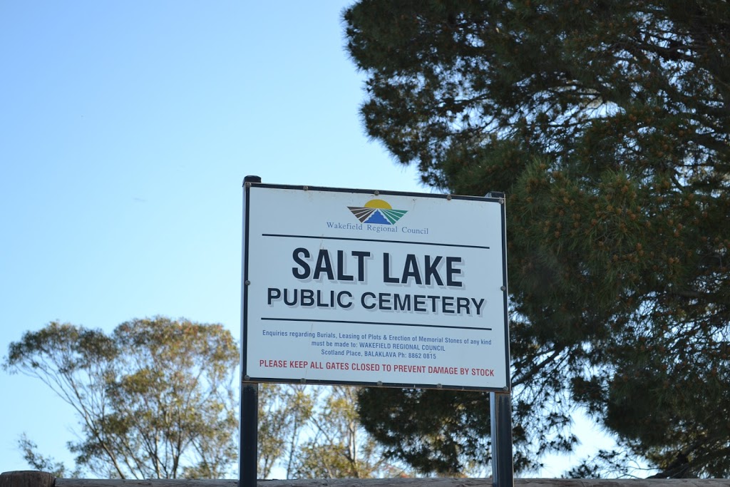 Salt Lake cemetery | cemetery | 110 Salt Lake Rd, Bumbunga SA 5520, Australia