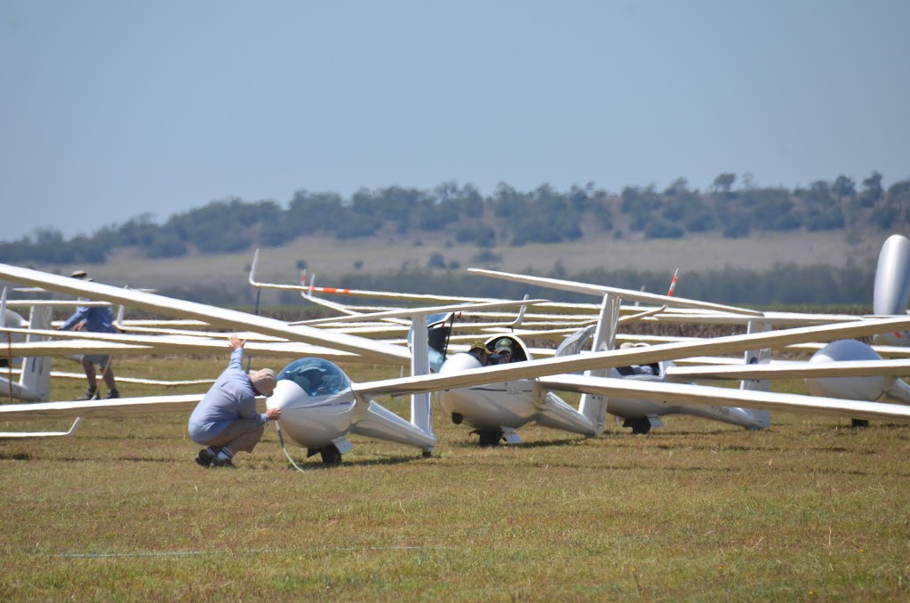 Darling Downs Soaring Club (Gliding Club) | Mccaffrey Field, Bowenville QLD 4044, Australia | Phone: (07) 3177 7614