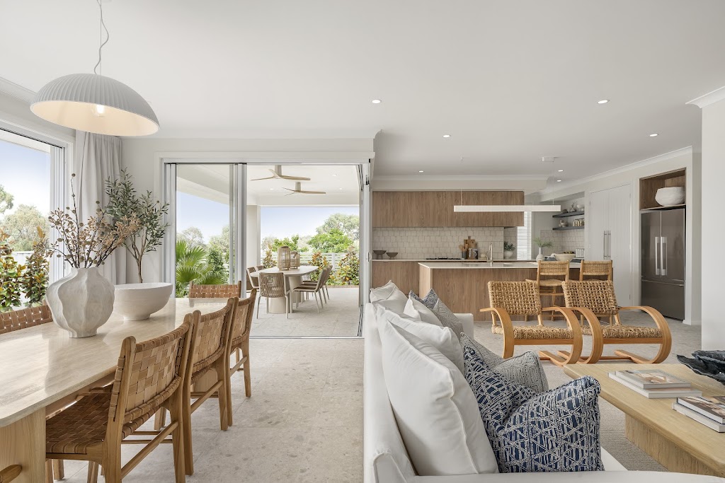 Mcdonald Jones - Wilton Greens Display Homes | 9 Patricia La, Wilton NSW 2571, Australia | Phone: 1300 555 382