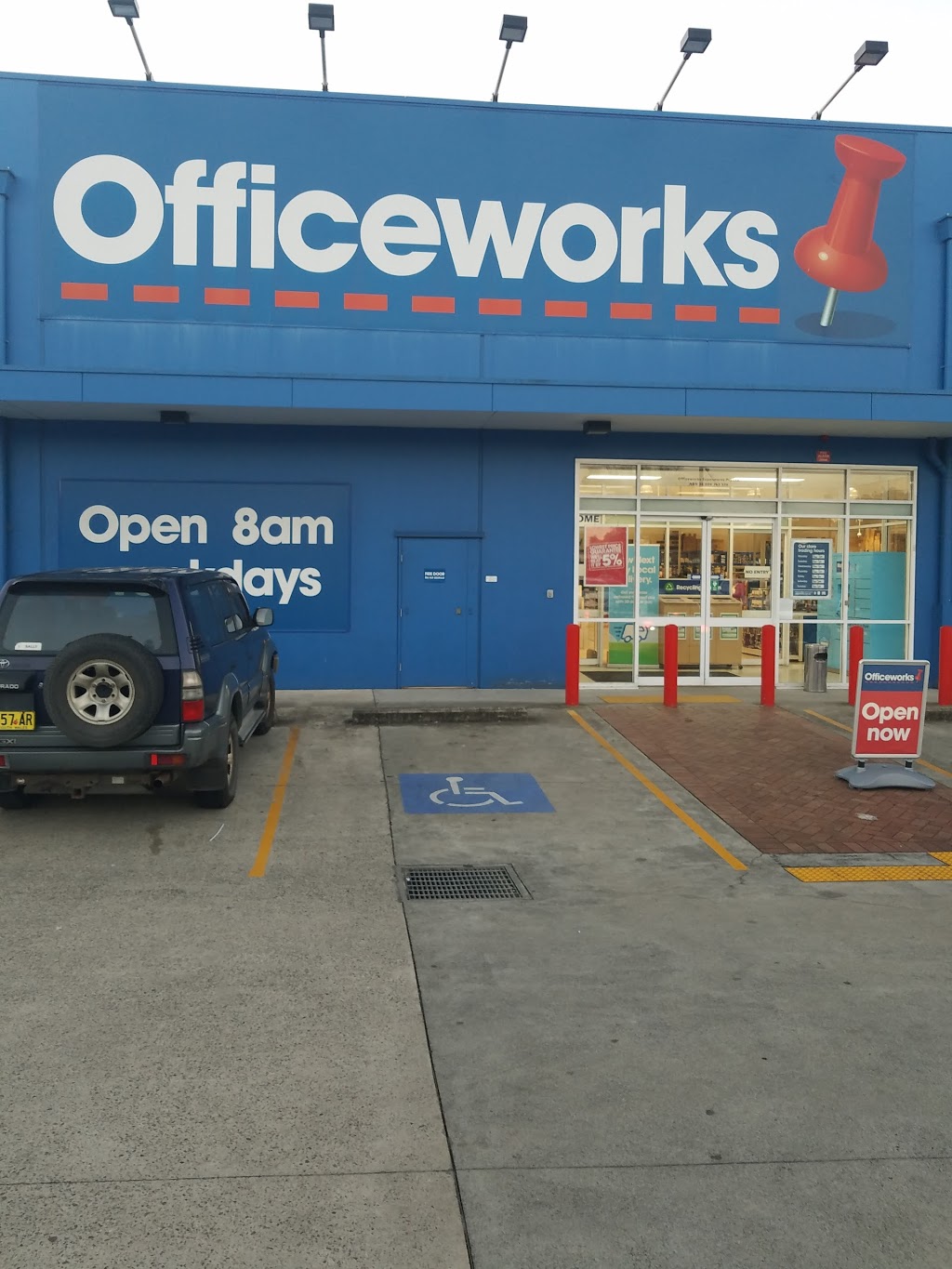 Officeworks Nowra | electronics store | 1 Haigh Ave, Nowra NSW 2541, Australia | 0244289800 OR +61 2 4428 9800