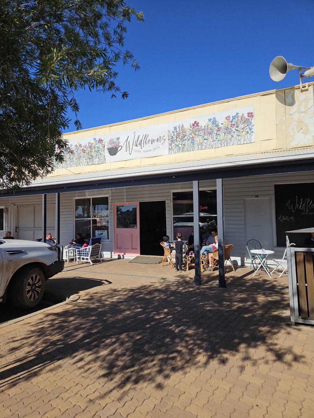 Wildflowers - Coffee, Plants & Gifts | 34 Jane St, Cunnamulla QLD 4490, Australia | Phone: 0474 429 937