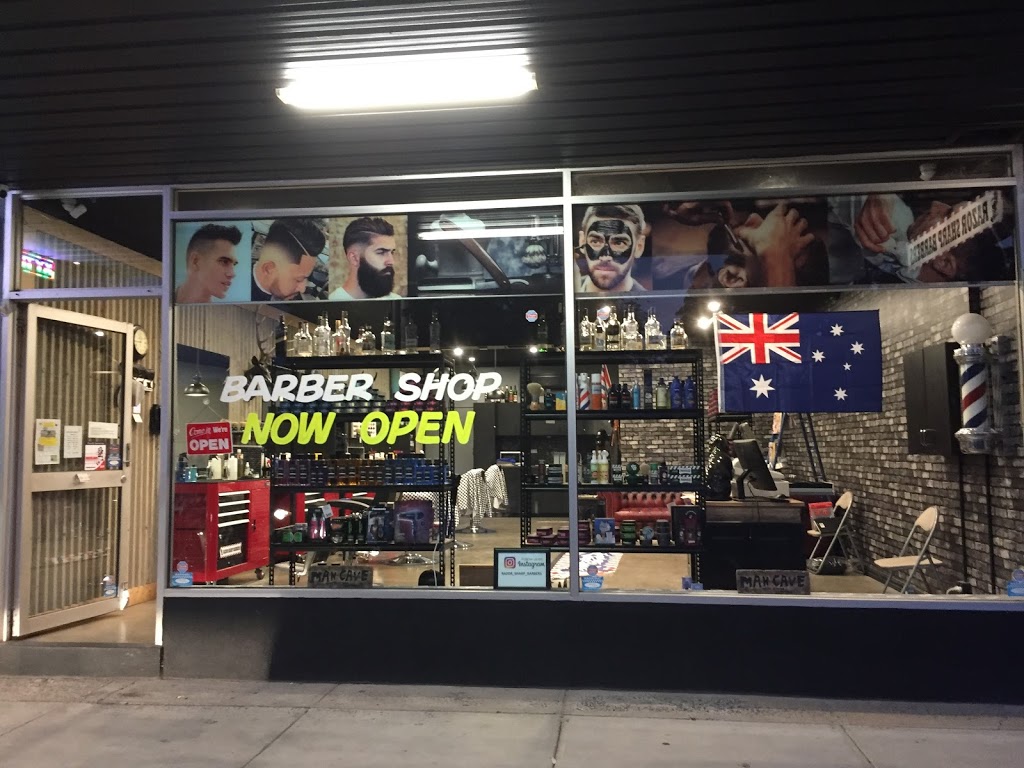 Razor Sharp Barbers | shop 3/702 Old Calder Hwy Service Rd, Keilor VIC 3036, Australia | Phone: (03) 9336 4149