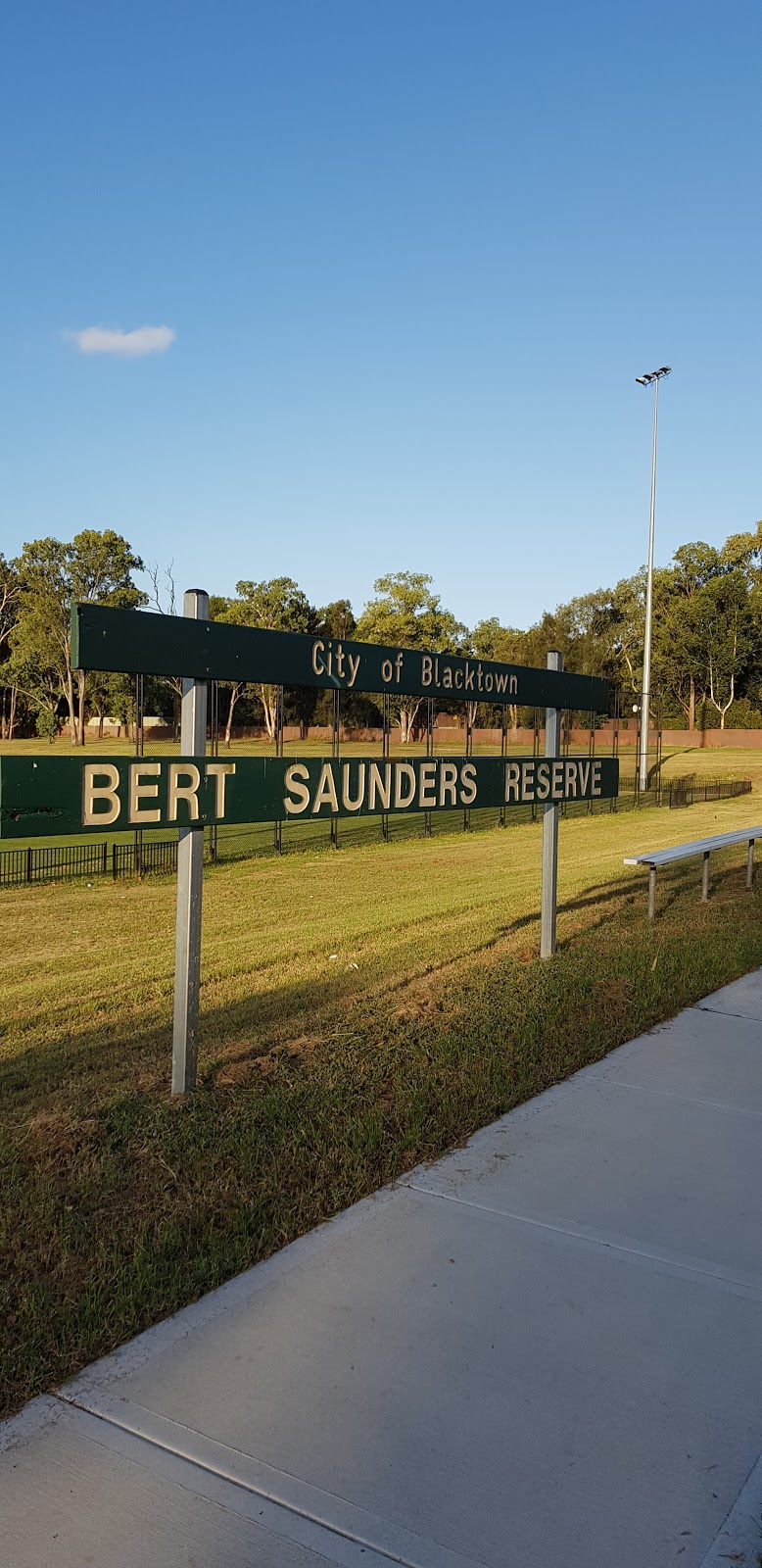 Bert Saunders Reserve | park | 11 Kiata Cres, Doonside NSW 2767, Australia | 0298396000 OR +61 2 9839 6000