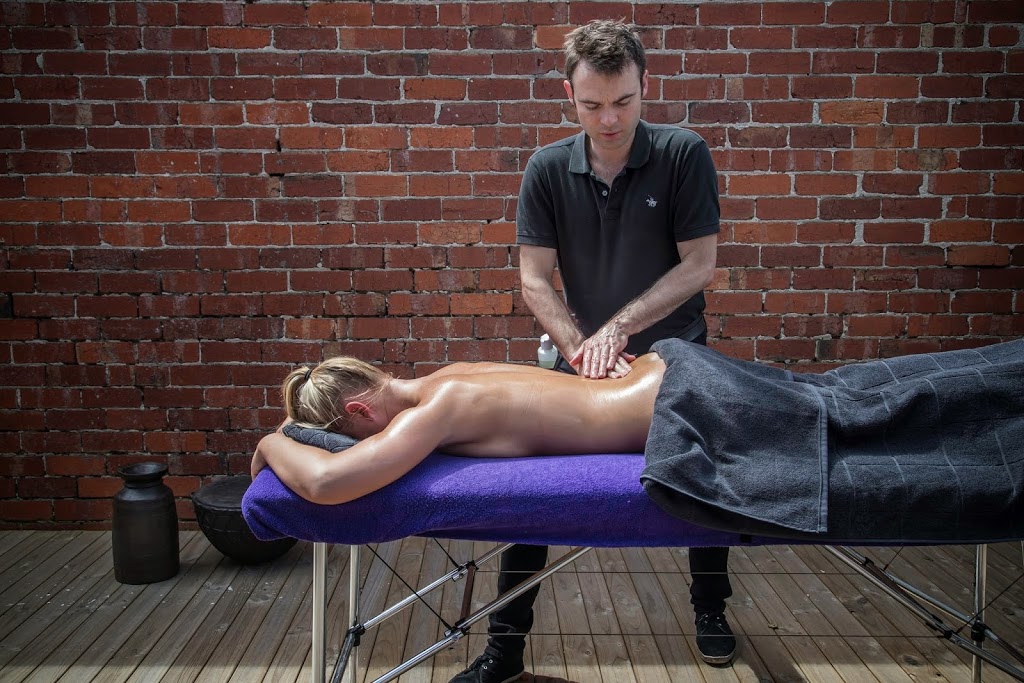 Touch Point Mobile Massage | G02/13-15 Pascoe St, Pascoe Vale VIC 3044, Australia | Phone: 1300 094 720