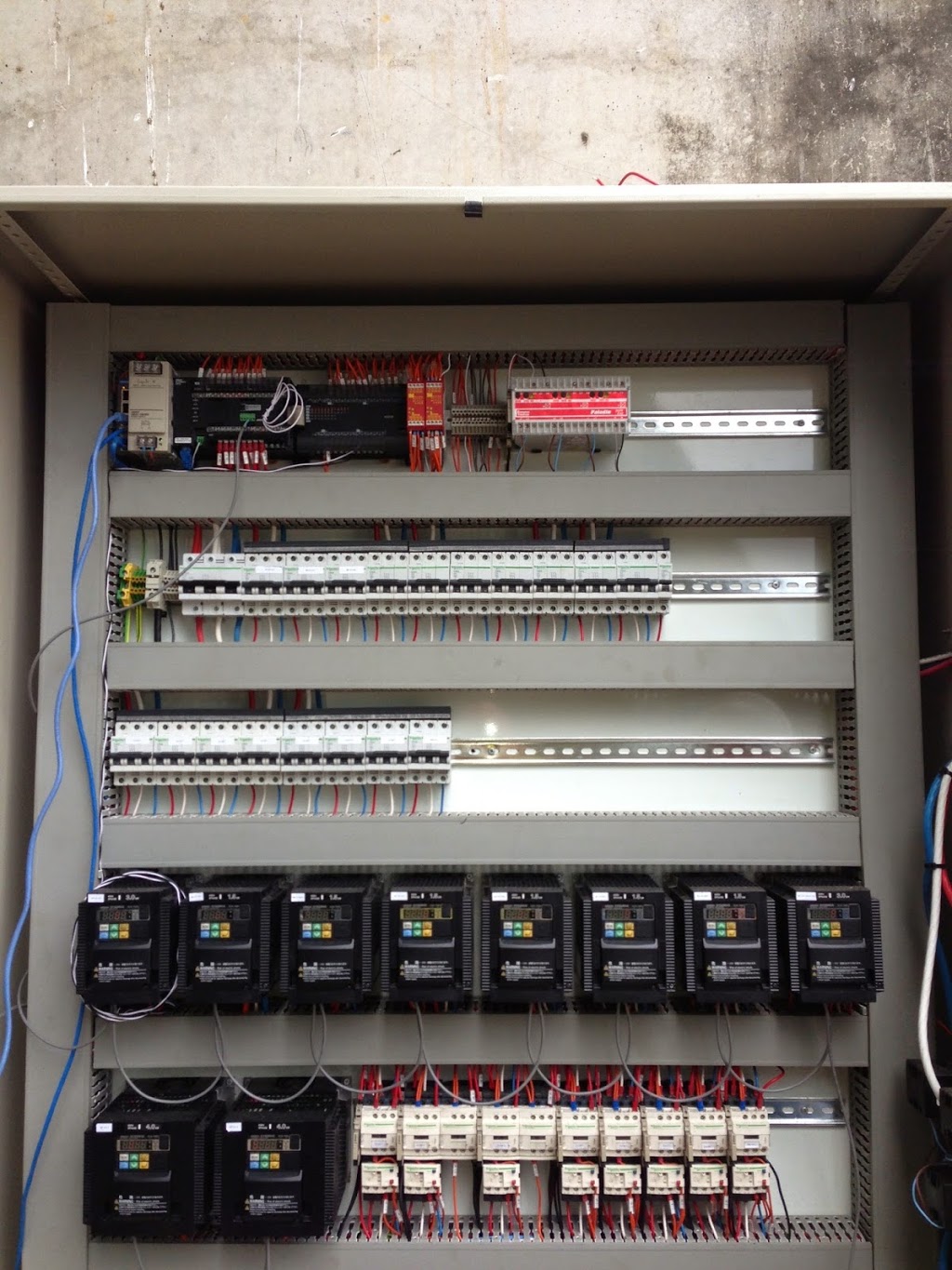 Force Electrical PTY Ltd. | electrician | 2/65 Christensen Rd, Stapylton QLD 4207, Australia | 0738076769 OR +61 7 3807 6769