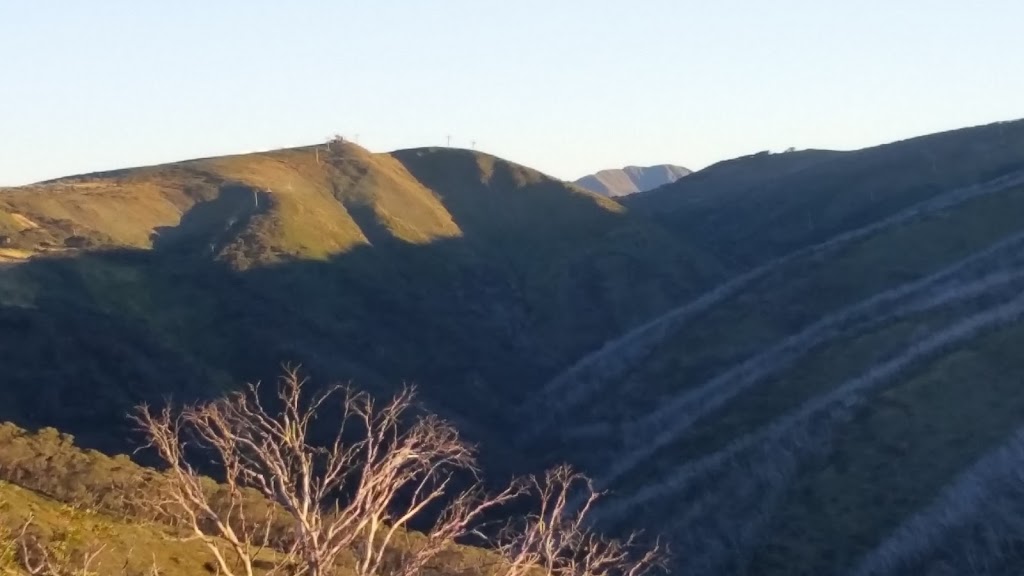 Taki Ski Club | Hotham Heights VIC 3741, Australia