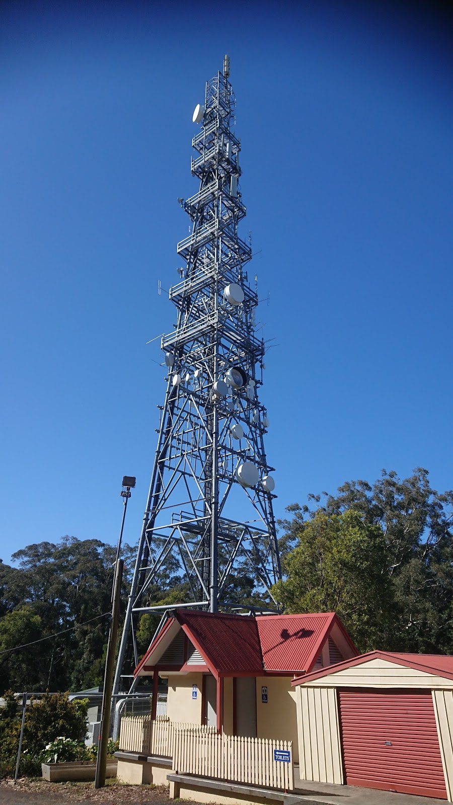 Cambewarra Mountain Lookout | 182 Cambewarra Lookout Rd, Cambewarra NSW 2540, Australia | Phone: (02) 4465 1321