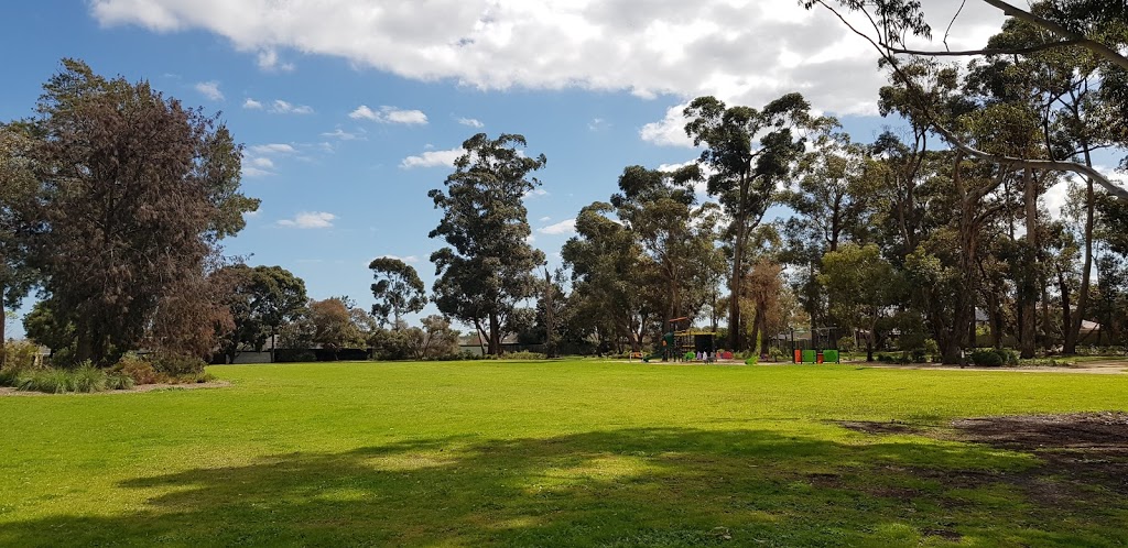 Amersham Reserve | park | 20 Amersham Ave, Springvale South VIC 3172, Australia