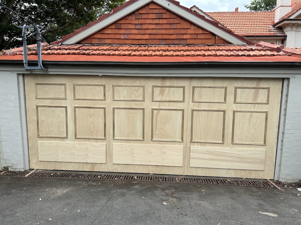 A&K Doors | 54 Elm Ave, Belrose NSW 2085, Australia | Phone: 0417 456 100
