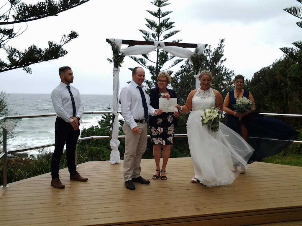 Lorette Barzan - Marriage Celebrant | Unit 284/1 Scaysbrook Dr, Kincumber NSW 2251, Australia | Phone: 0409 477 628