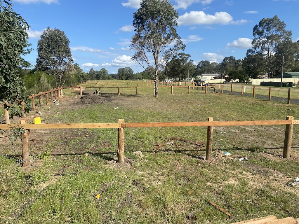 Huntaway rural fencing | 284 Dagworth Rd, Louth Park NSW 2320, Australia | Phone: 0438 618 676