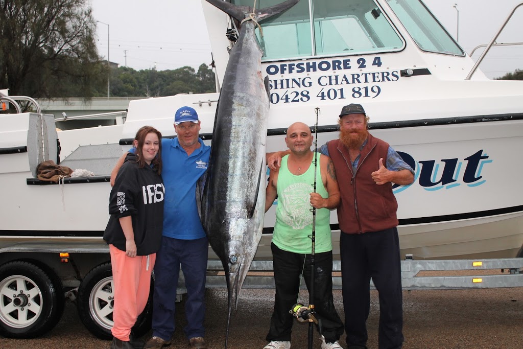 Far Out Charters | Skate park Boat Ramp next to the bridge, Lakes Entrance VIC 3909, Australia | Phone: 0428 401 819