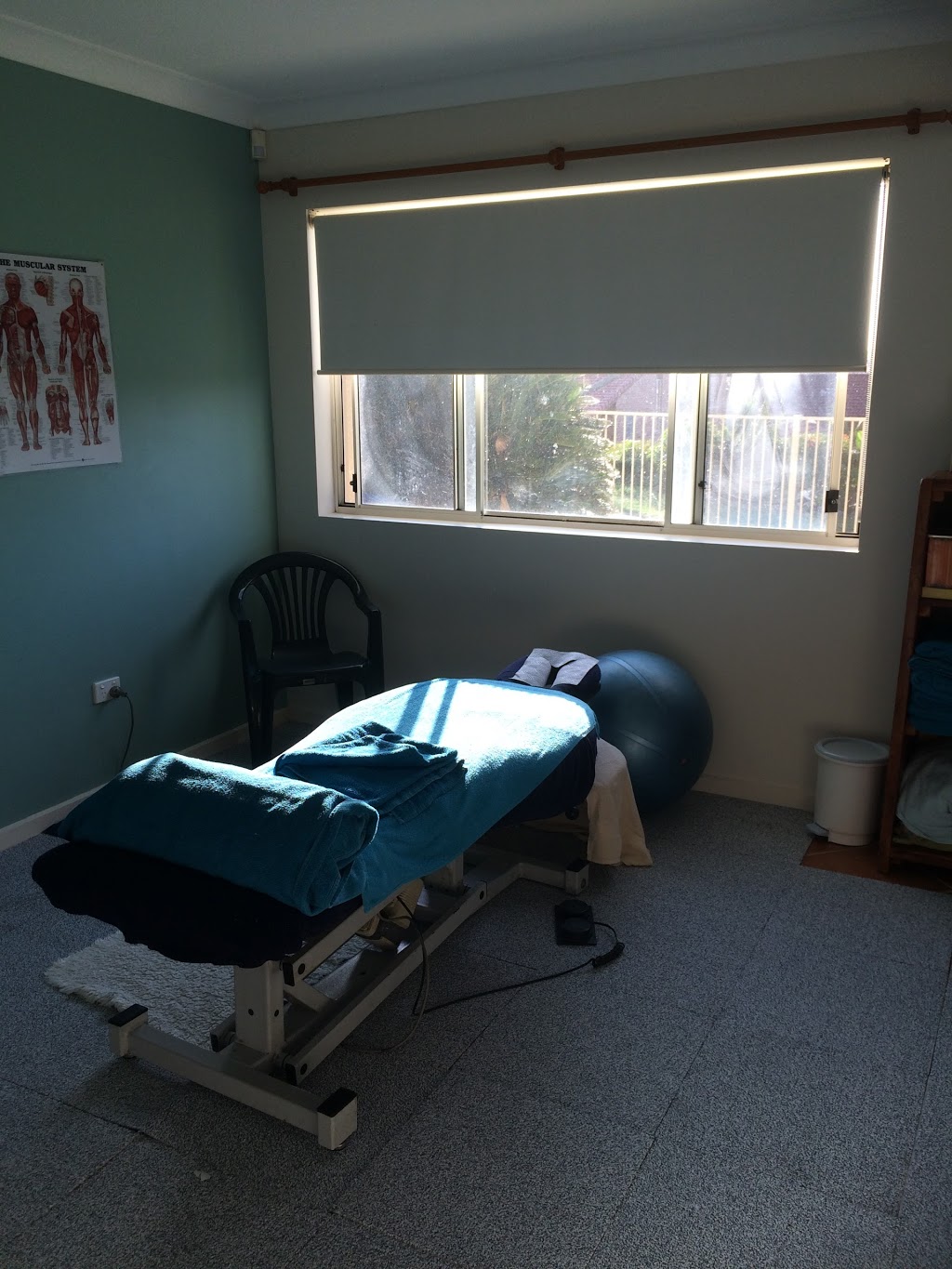 Jennifer Atmore Remedial Massage Therapy | 24 Kipling Dr, Bateau Bay NSW 2261, Australia | Phone: 0419 126 886