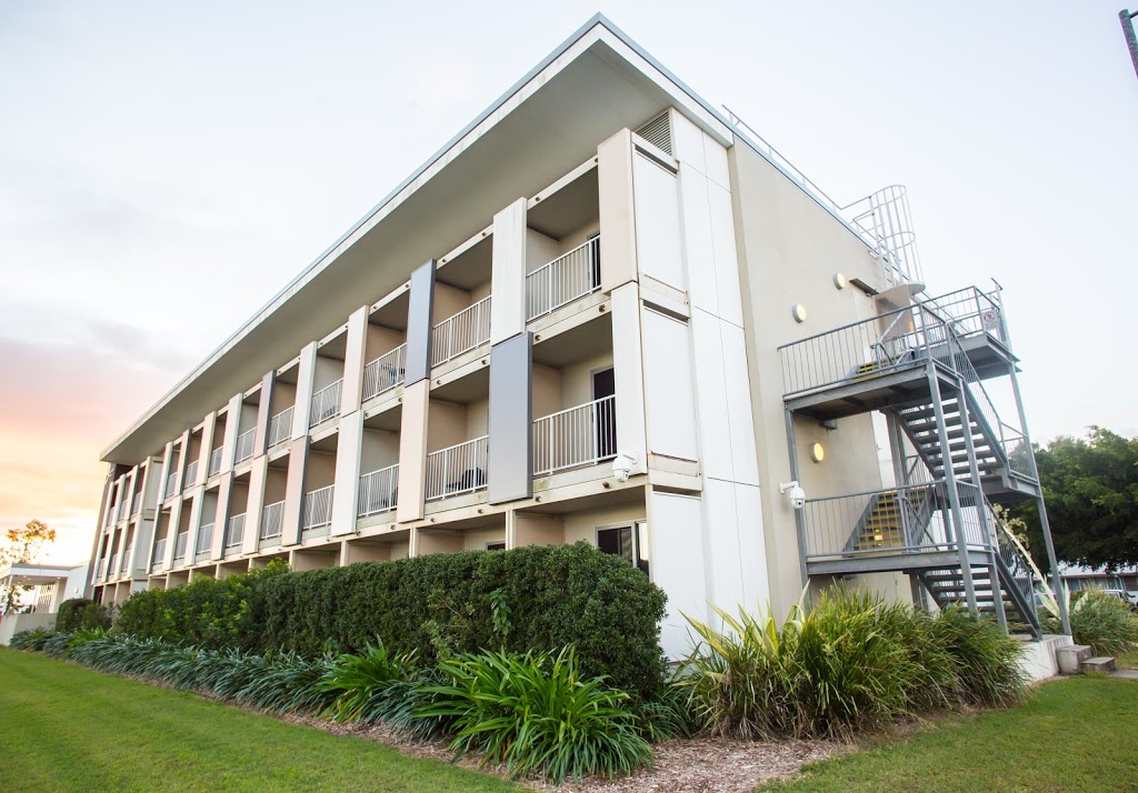 Canefield College (CQUniversity Student Residence) | 151/153 Boundary Rd, Ooralea QLD 4740, Australia | Phone: (07) 4940 7426