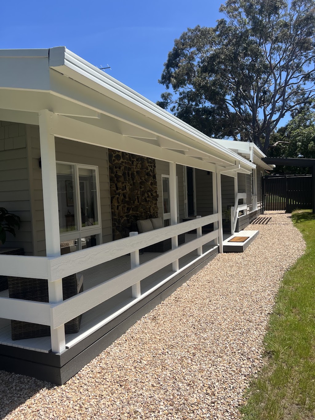 New Image Painting | 23 Hastings St, Rhyll VIC 3923, Australia | Phone: 0423 461 351