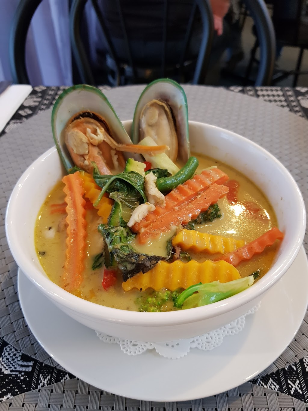 Amazing Thai | restaurant | 38 Cobra St, Dubbo NSW 2830, Australia | 0268828889 OR +61 2 6882 8889