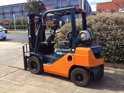 B&J Forklifts | store | 49B Alex Ave, Moorabbin VIC 3189, Australia | 0395322840 OR +61 3 9532 2840