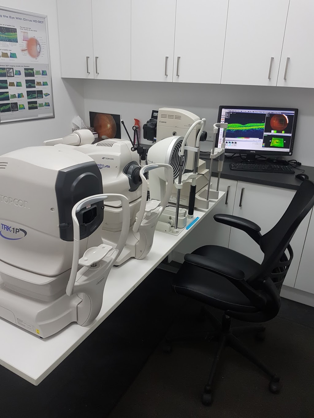 Kosmac & Clemens Optometrists | 99 Mollison St, Kyneton VIC 3444, Australia | Phone: (03) 5422 3822