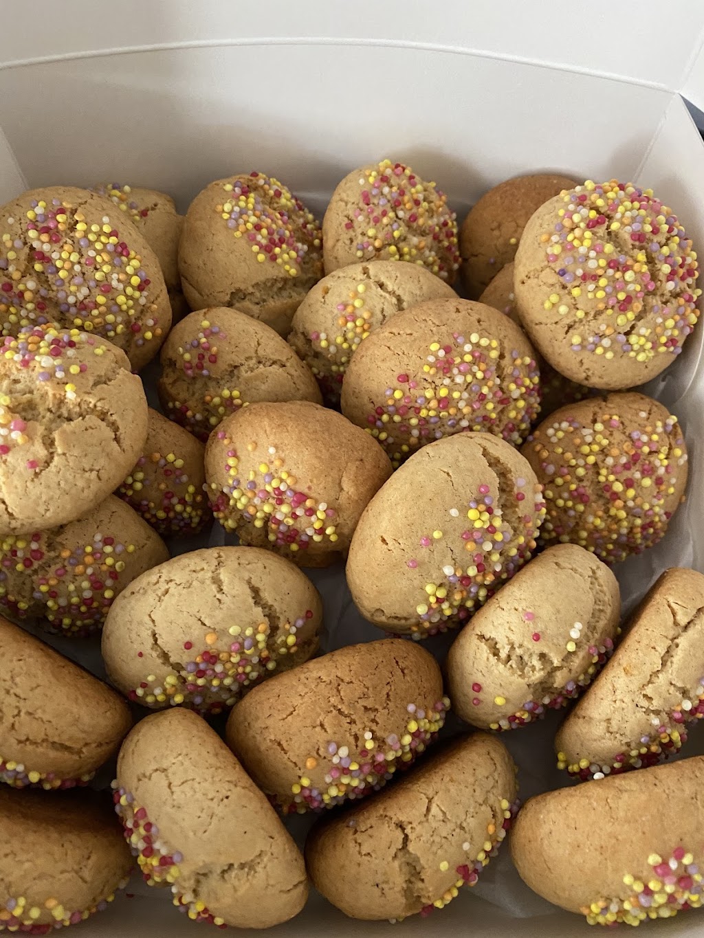 Becs Biscuits | bakery | Helga Pl, Hassall Grove NSW 2761, Australia | 0403438394 OR +61 403 438 394