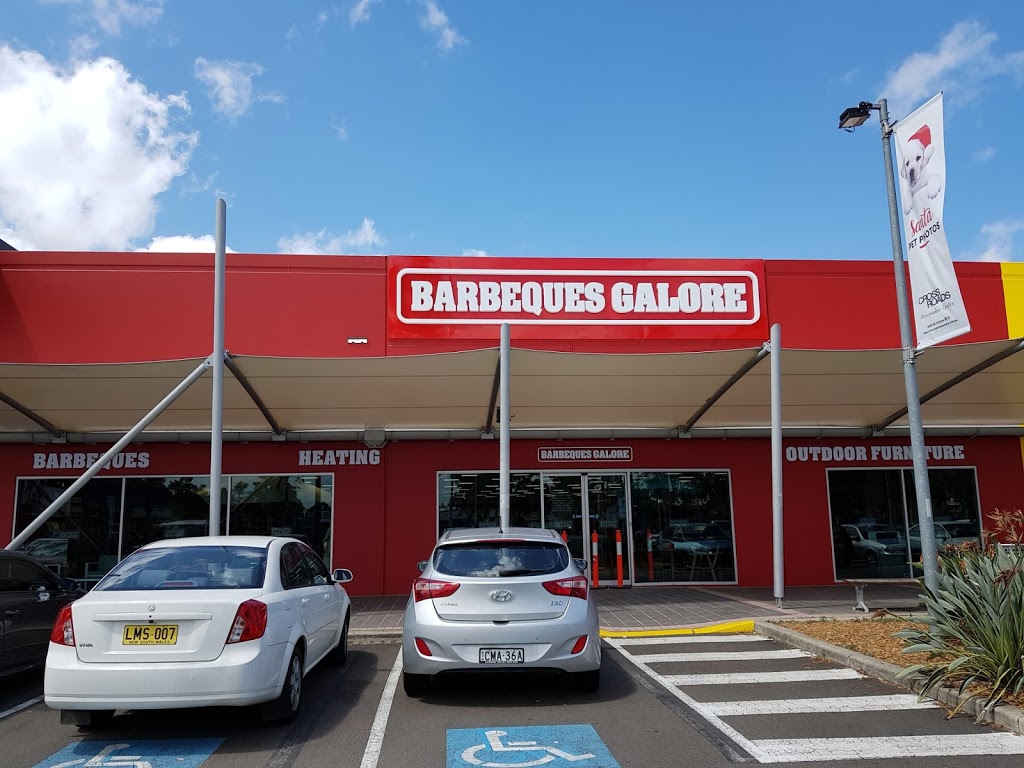 Barbeques Galore | store | The Crossroads, Unit 14 Parkers Farm Pl, Casula NSW 2170, Australia | 0296023376 OR +61 2 9602 3376