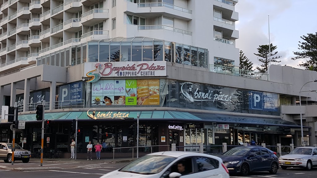 Bondi Pizza Brighton Le Sands | Bayside Plaza, 35/376 Bay St, Brighton-Le-Sands NSW 2216, Australia | Phone: 1300 383 860