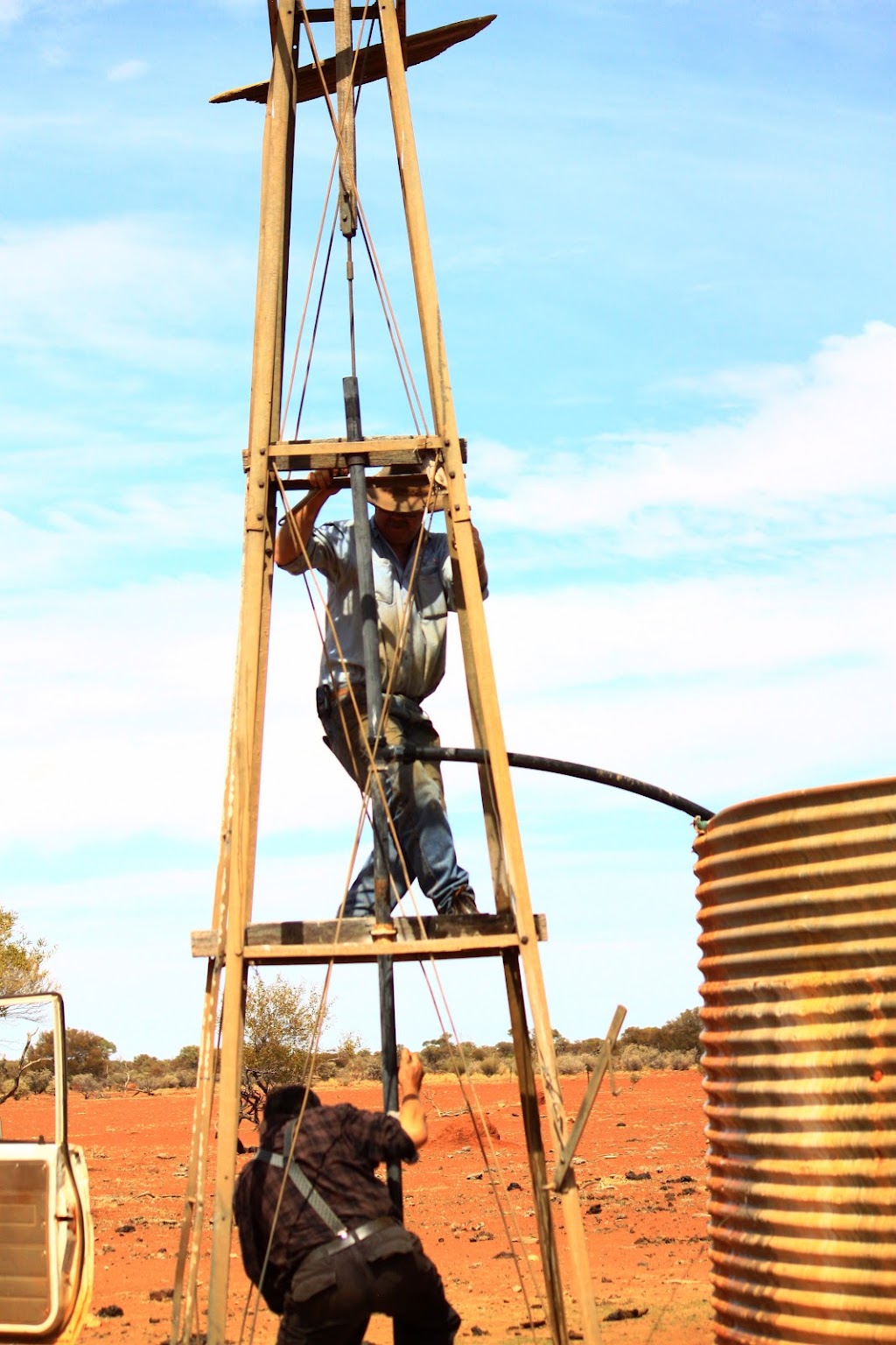 4 Corners windmill | Murchison WA 6630, Australia | Phone: 0467 709 389