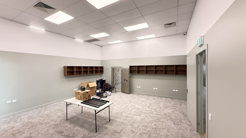 Priority Painting Brisbane | 27a Ure St, Hendra QLD 4011, Australia | Phone: (07) 4802 5070