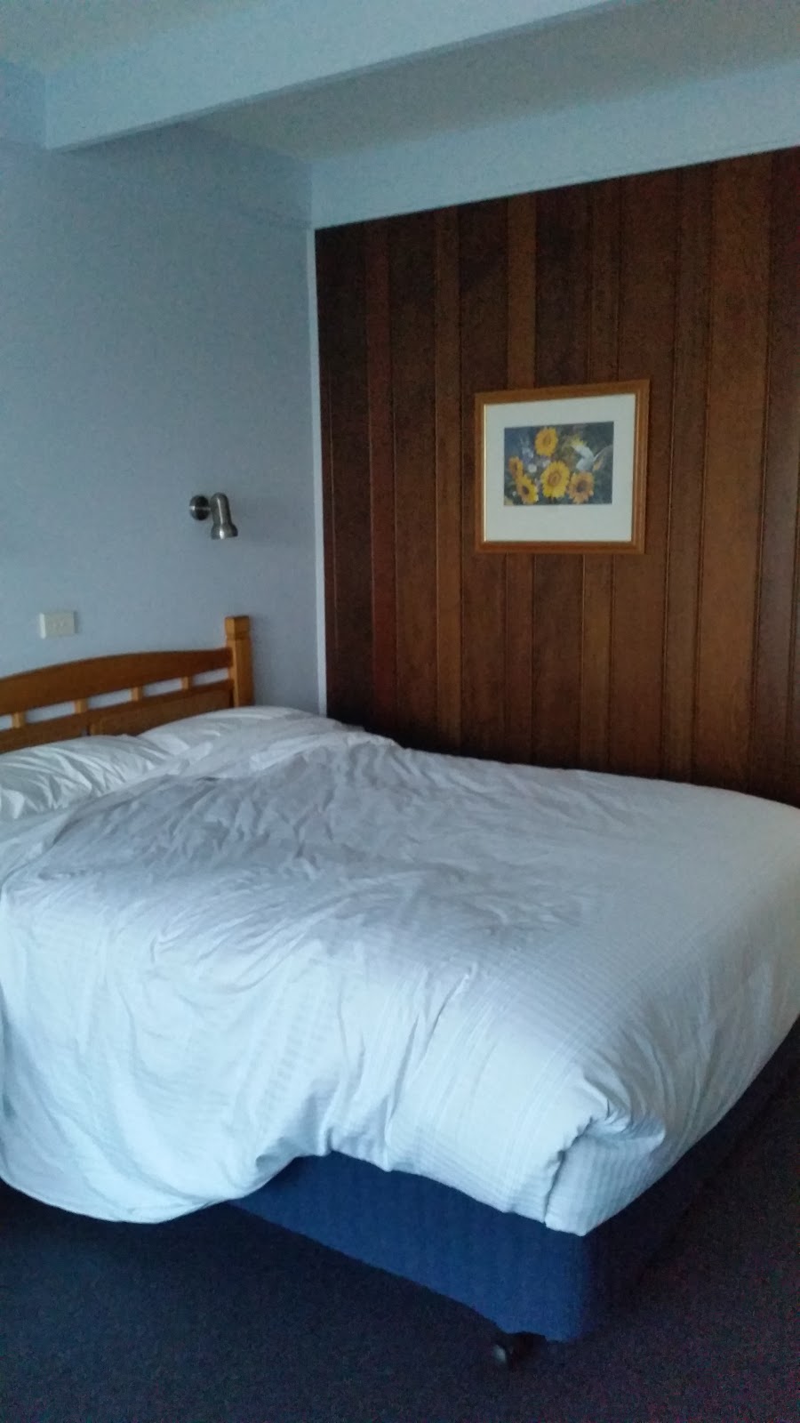 Banjo Paterson Motor Inn | 131 Esplanade, Lakes Entrance VIC 3909, Australia | Phone: (03) 5155 2933