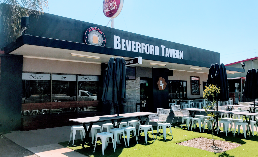Beverford Tavern | bar | 1457 Murray Valley Hwy, Beverford VIC 3590, Australia | 0350376559 OR +61 3 5037 6559