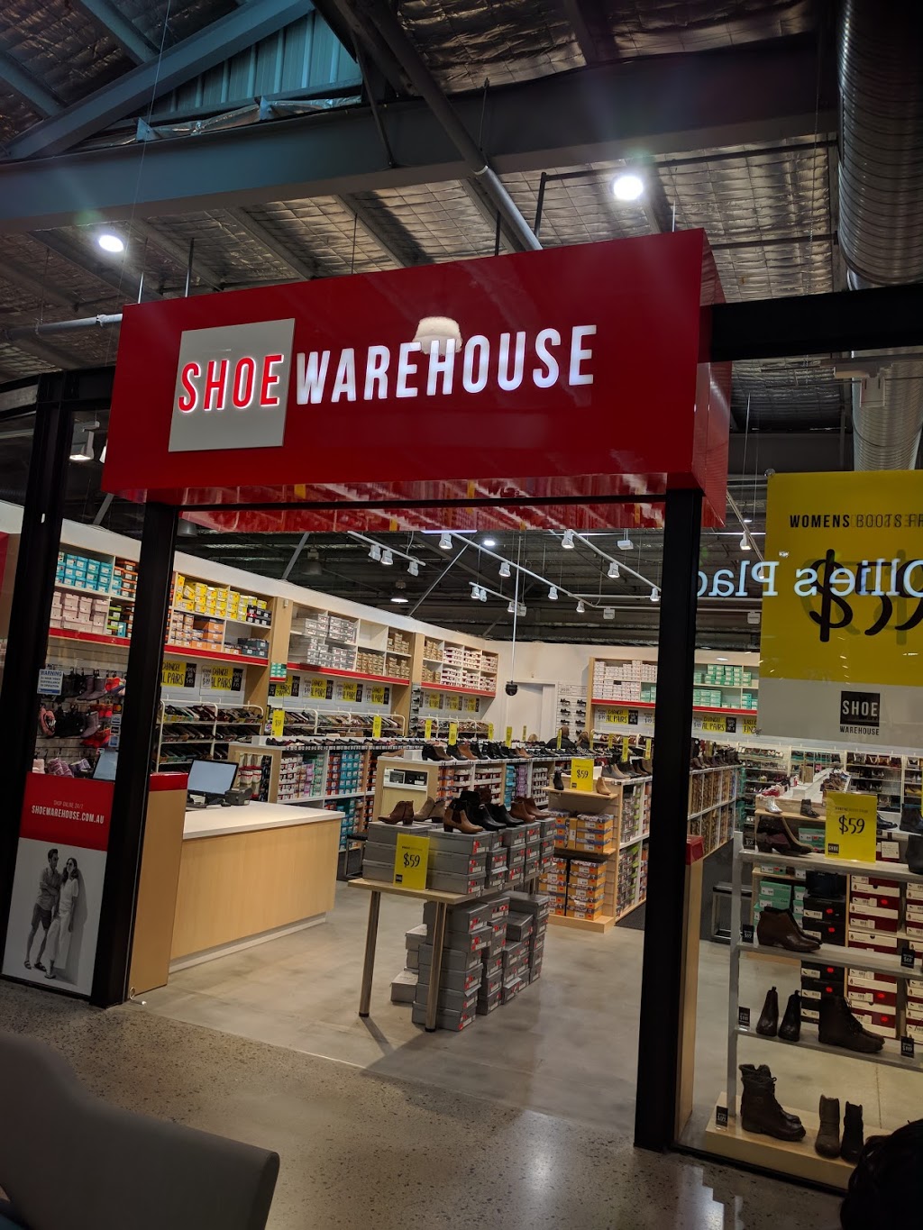 Shoe Warehouse | shoe store | T51/100 Bulla Rd, Essendon Fields VIC 3041, Australia | 0399377210 OR +61 3 9937 7210