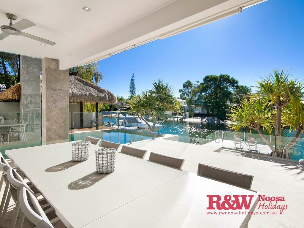 24 Mossman - RW Noosa Holidays | 24 Mossman Ct, Noosa Heads QLD 4567, Australia | Phone: (07) 5448 0966