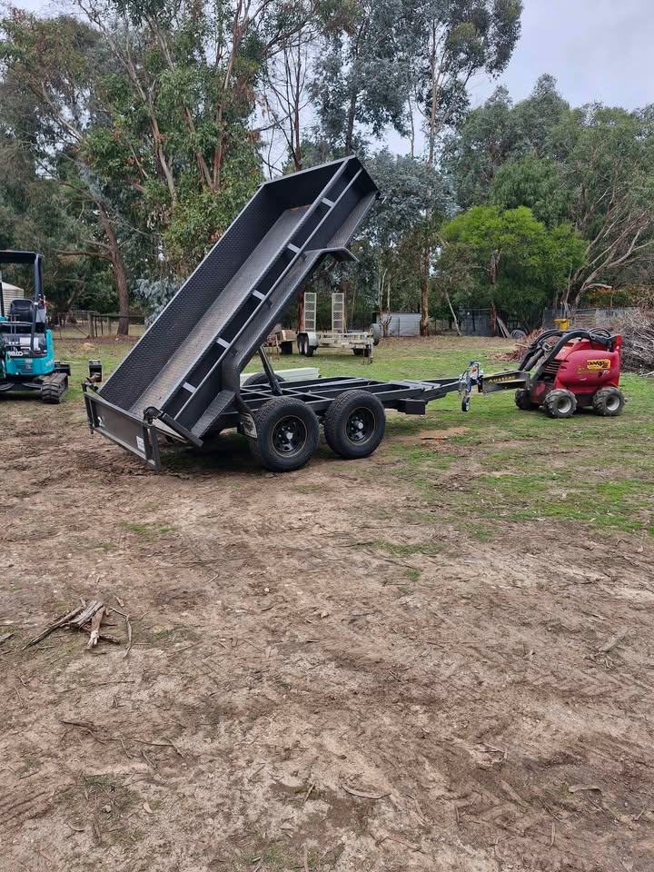 Paxton Machinery Hire | Taylors Rd, Haddon VIC 3351, Australia | Phone: 0429 342 806