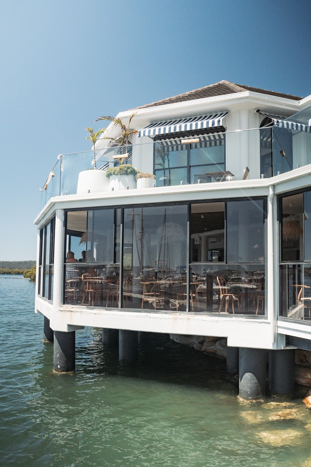 Kefi | Koolewong Marina, 19 Brisbane Water Dr, Koolewong NSW 2256, Australia | Phone: (02) 4342 9994