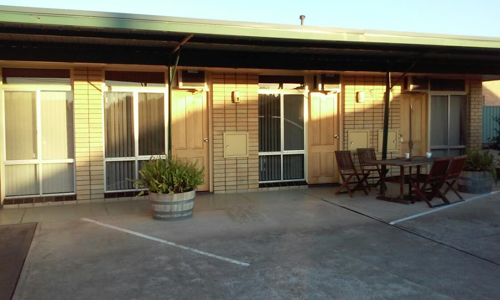 Dungog Tall Timbers Motel | 167 Dowling St, Dungog NSW 2420, Australia | Phone: (02) 4992 1547