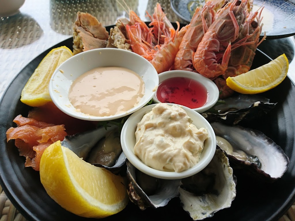 Waterfront Port Melbourne | 1 Station Pier, Port Melbourne VIC 3207, Australia | Phone: (03) 9676 9180