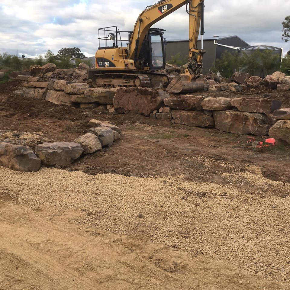 Campagnolo Excavations & Cartage | general contractor | 570 Mansfield-Whitfield Rd, Mansfield VIC 3722, Australia | 0357769598 OR +61 3 5776 9598