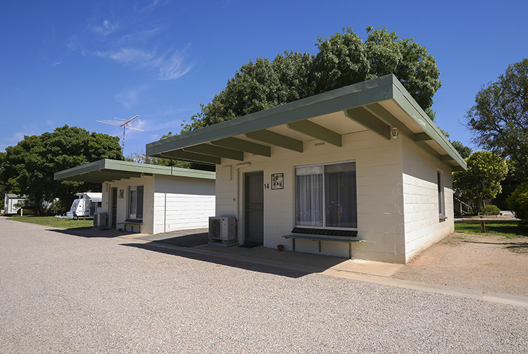 BIG4 Wangaratta North Cedars Holiday Park | 170 Bowser Rd, North Wangaratta VIC 3678, Australia | Phone: (03) 5721 5230