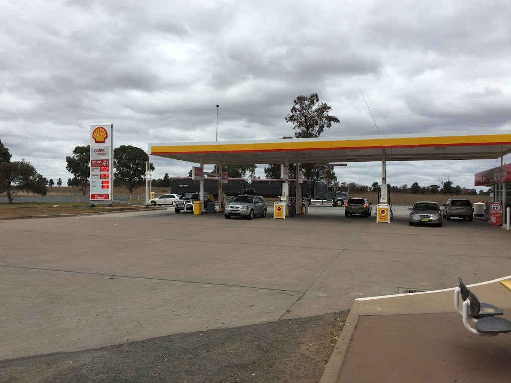 Coles Express | Mid Western Hwy & Nicholson Lane, Wyalong NSW 2671, Australia | Phone: (02) 6972 2656