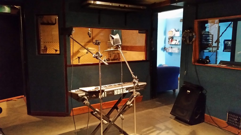 Brigadoon Recording Studio | Campersic Rd, Brigadoon WA 6069, Australia | Phone: 0416 941 618