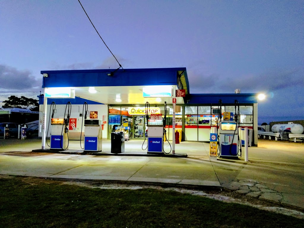 United (Dealer) | gas station | 14 Paynesville Rd, Paynesville VIC 3880, Australia | 0351566543 OR +61 3 5156 6543