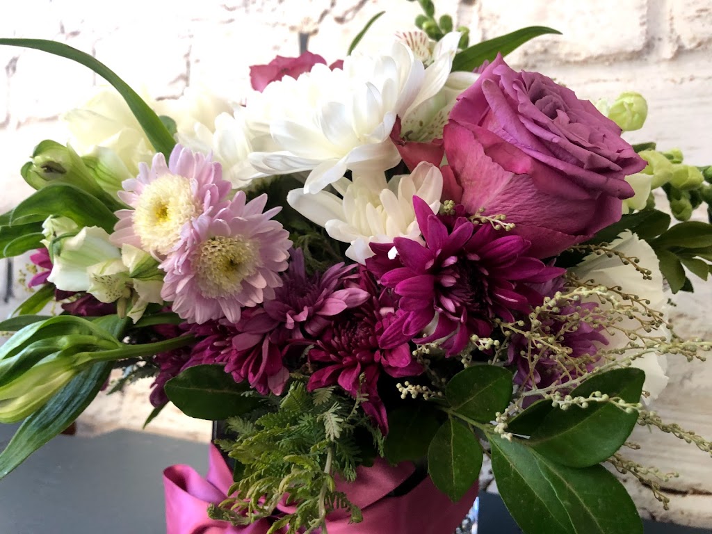 Belalie Flowers - Florist | florist | 42 Irvine St, Jamestown SA 5491, Australia | 0400110473 OR +61 400 110 473