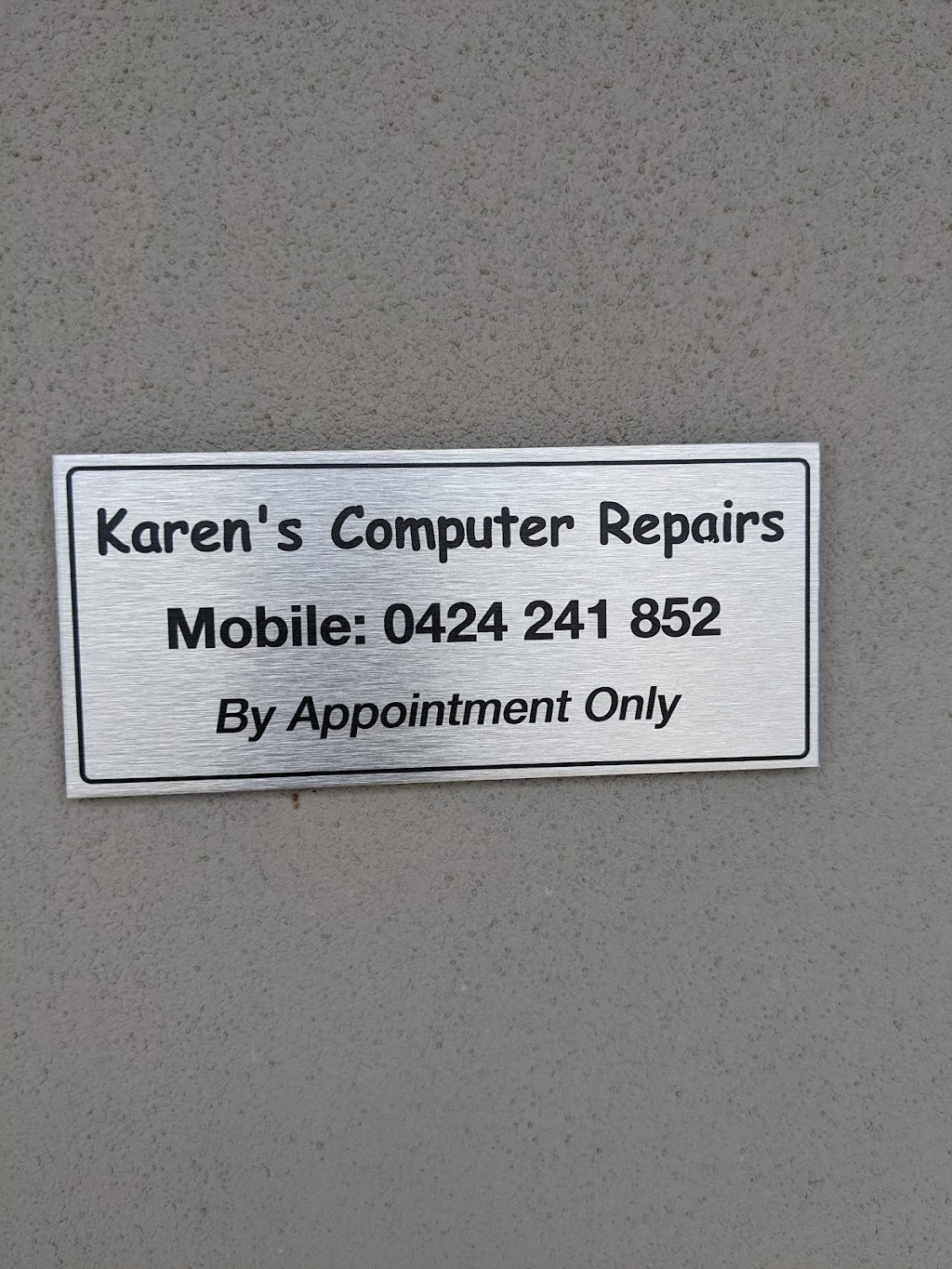 Karens Computer Repairs |  | 83 Celeste St, Alkimos WA 6038, Australia | 0424241852 OR +61 424 241 852