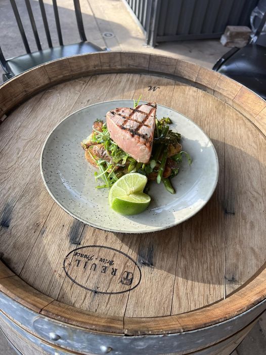 Jones & Smith Distillery | 4617 Mitchell Hwy, Lucknow NSW 2800, Australia | Phone: 0401 793 856