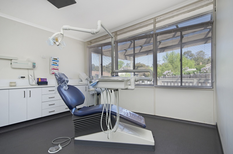 Diamond Creek Family Dental | dentist | 94 Hurstbridge Road, Diamond Creek VIC 3089, Australia | 0394383438 OR +61 3 9438 3438