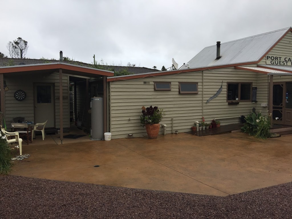 Port Campbell Flashpackers | lodging | Great Ocean Rd, Port Campbell VIC 3269, Australia | 0407696559 OR +61 407 696 559